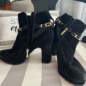 Karl Lagerfeld “Lark” ankle boots